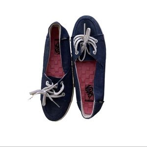 Women’s slip on vans. Size 5.5 Gently used.